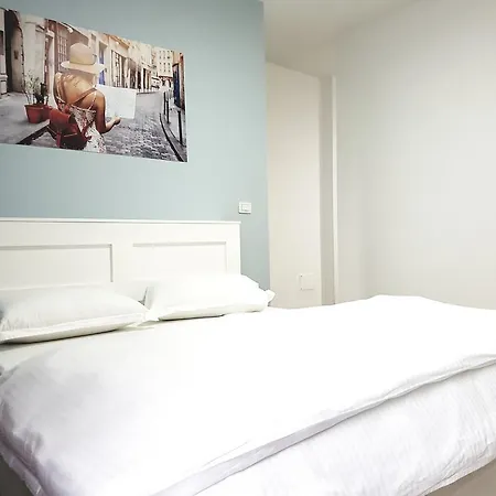 Downtown Apartamento Tirana