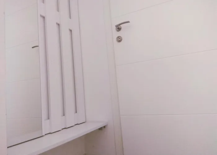 Downtown * טיראנה